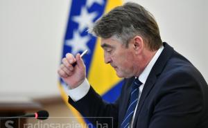 Komšić nakon uništavanja ploča u Mostaru: Posljedica postojanja jedne politike